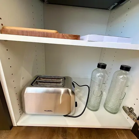 T2 Renove Avec Salon Separe, Canape, Tv Διαμέρισμα *