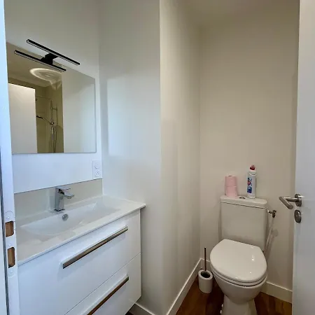 شقة T2 Renove Avec Salon Separe, Canape, Tv لا روش سور يو